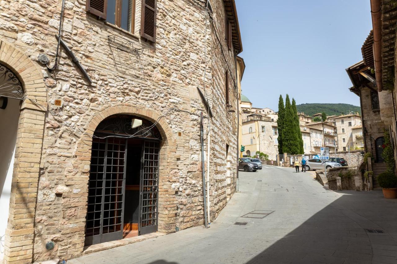 Loft Nel Cuore Di Assisi - 50 Mt Da Carlo Acutis מראה חיצוני תמונה